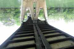 Sous les ponts